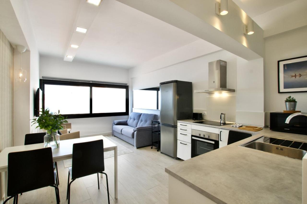 Homeforguest Apartamento Con Vistas A Las Canteras Las Palmas de Gran Canaria Exteriör bild